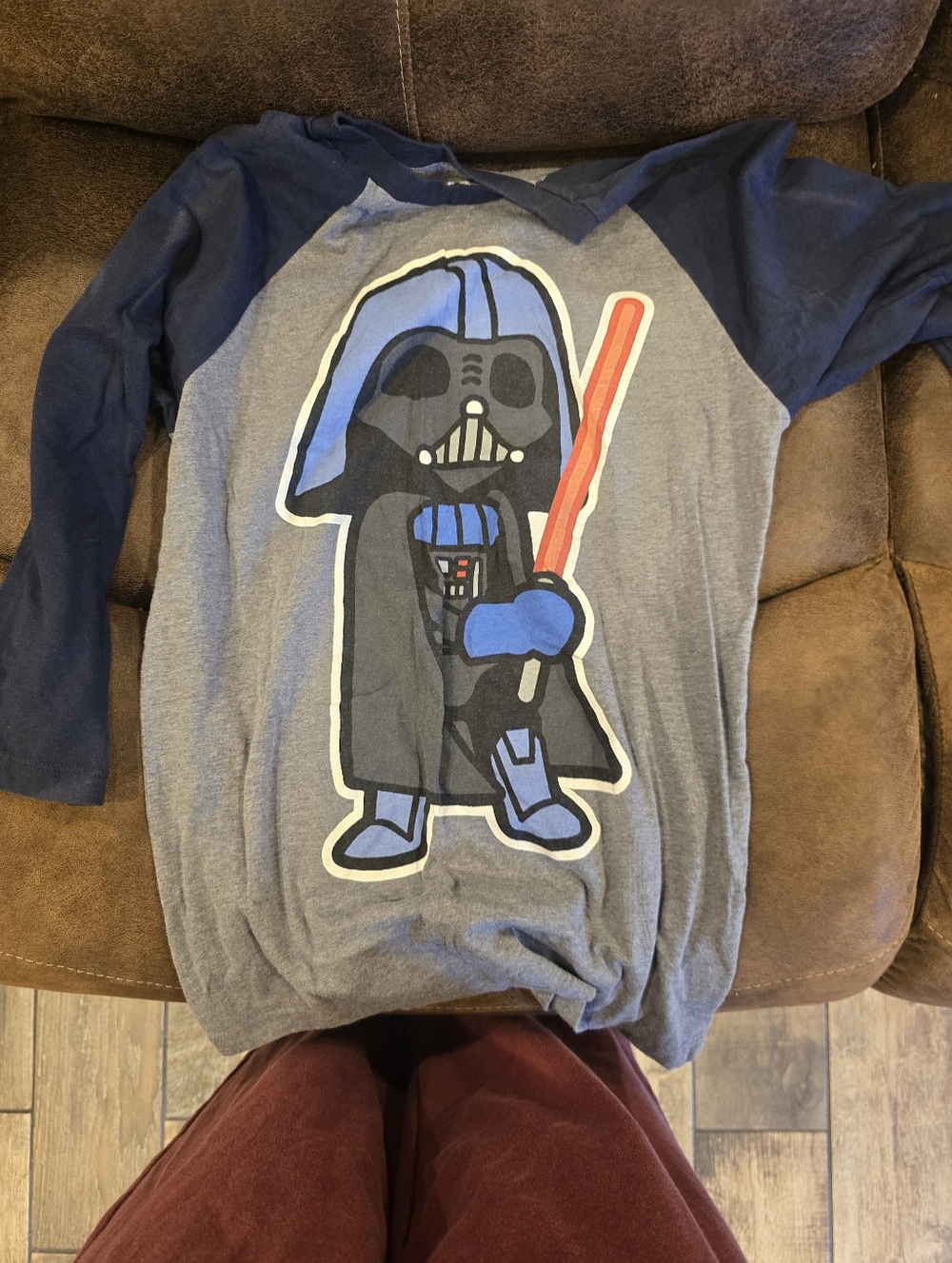 Navy & Gray Darth Vader Graphic Raglan Top